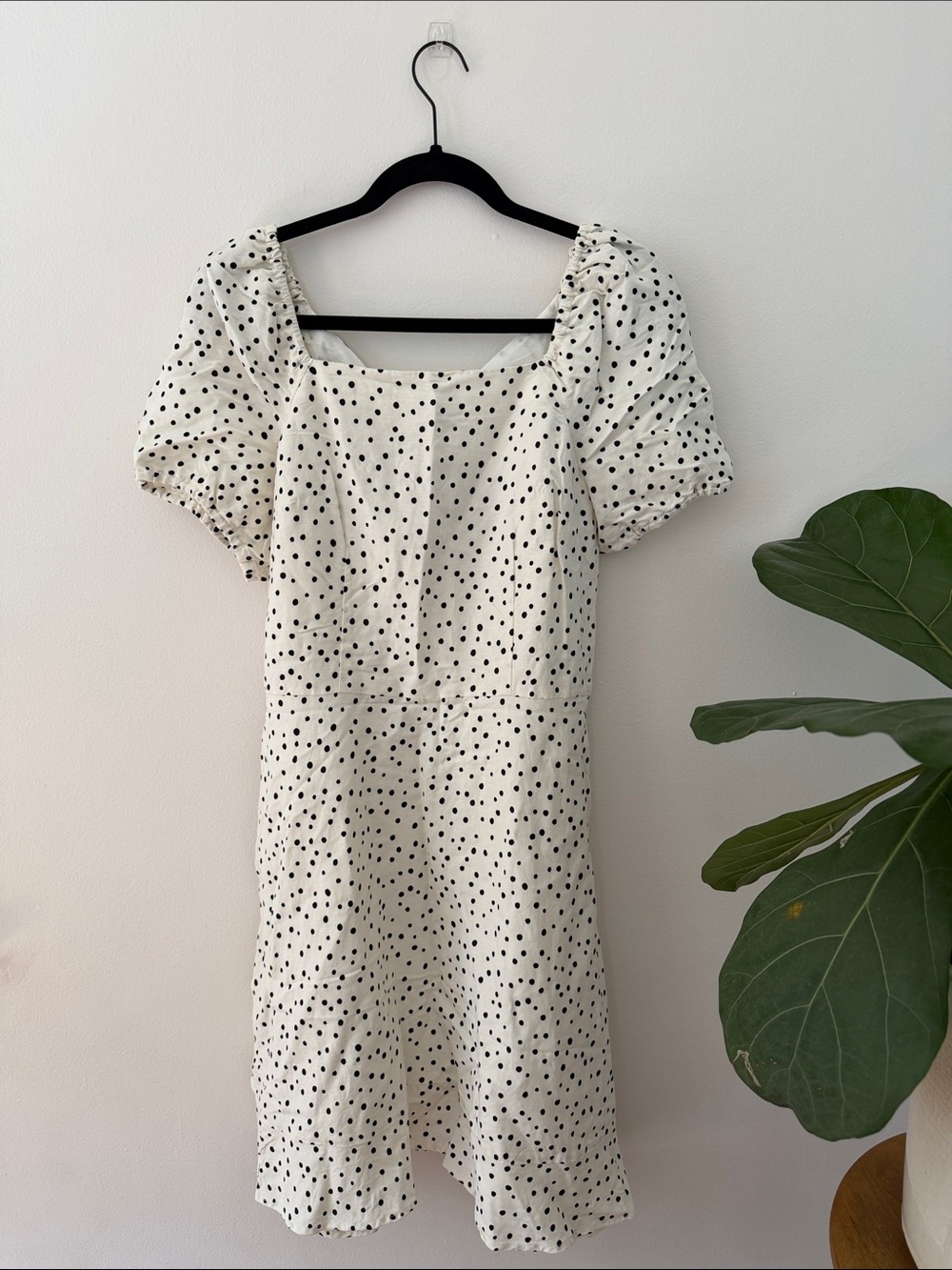 White Polka Dot Puff-Sleeve Dress